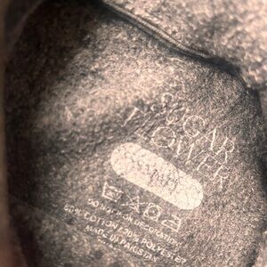 A great jacket for winter,oversized for smaller girlies would be really cute